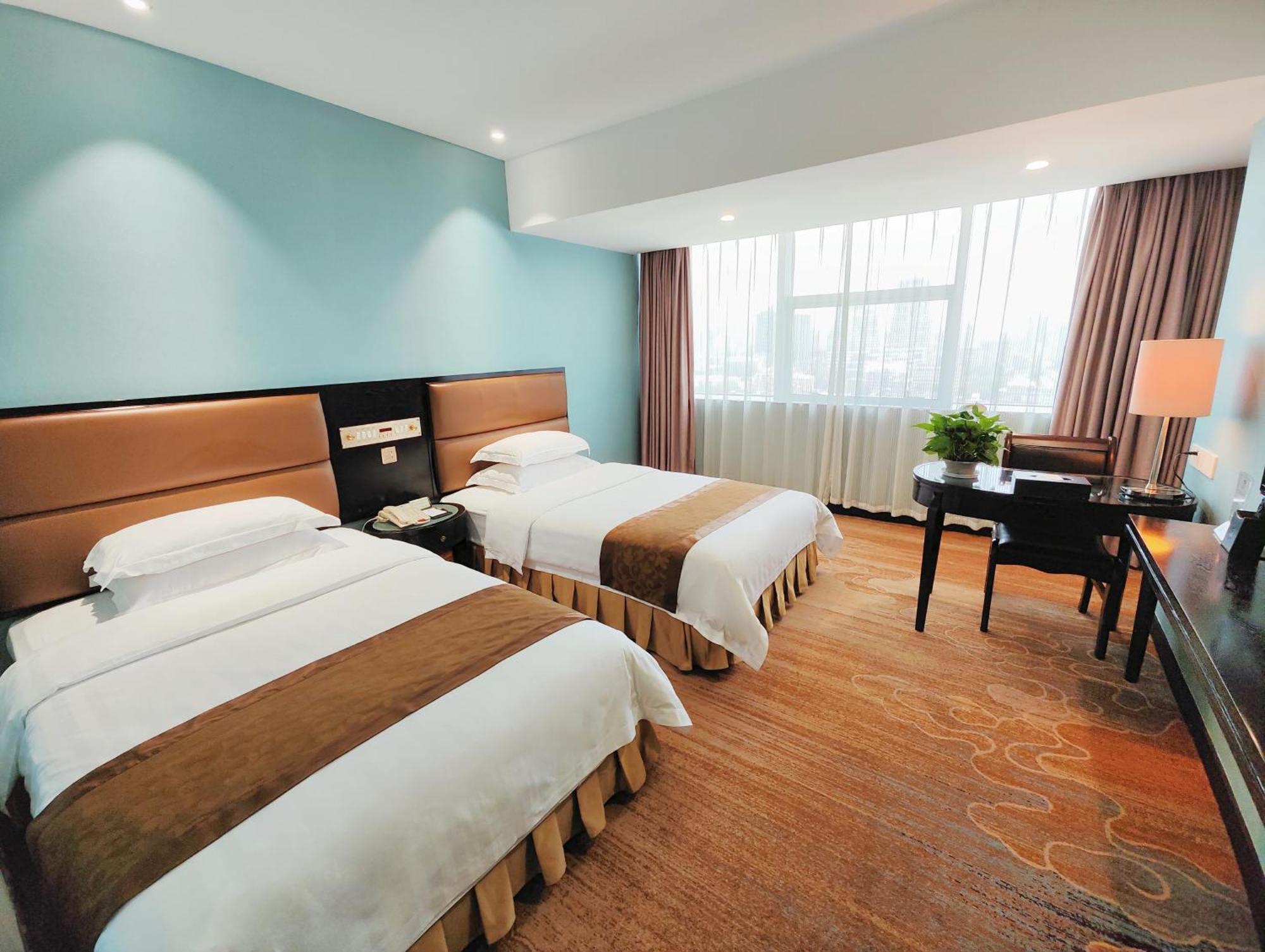 Skyline Plaza Hotel Guangzhou Exterior foto