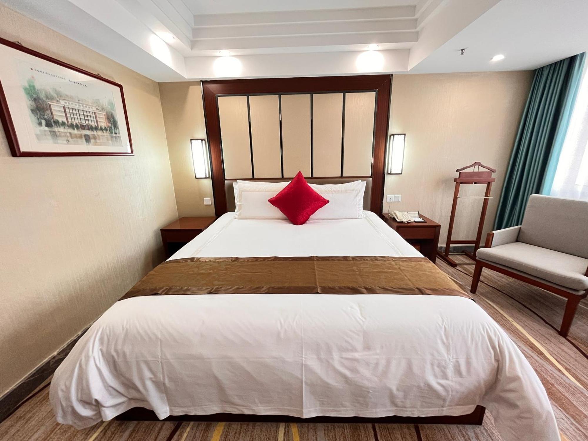 Skyline Plaza Hotel Guangzhou Exterior foto