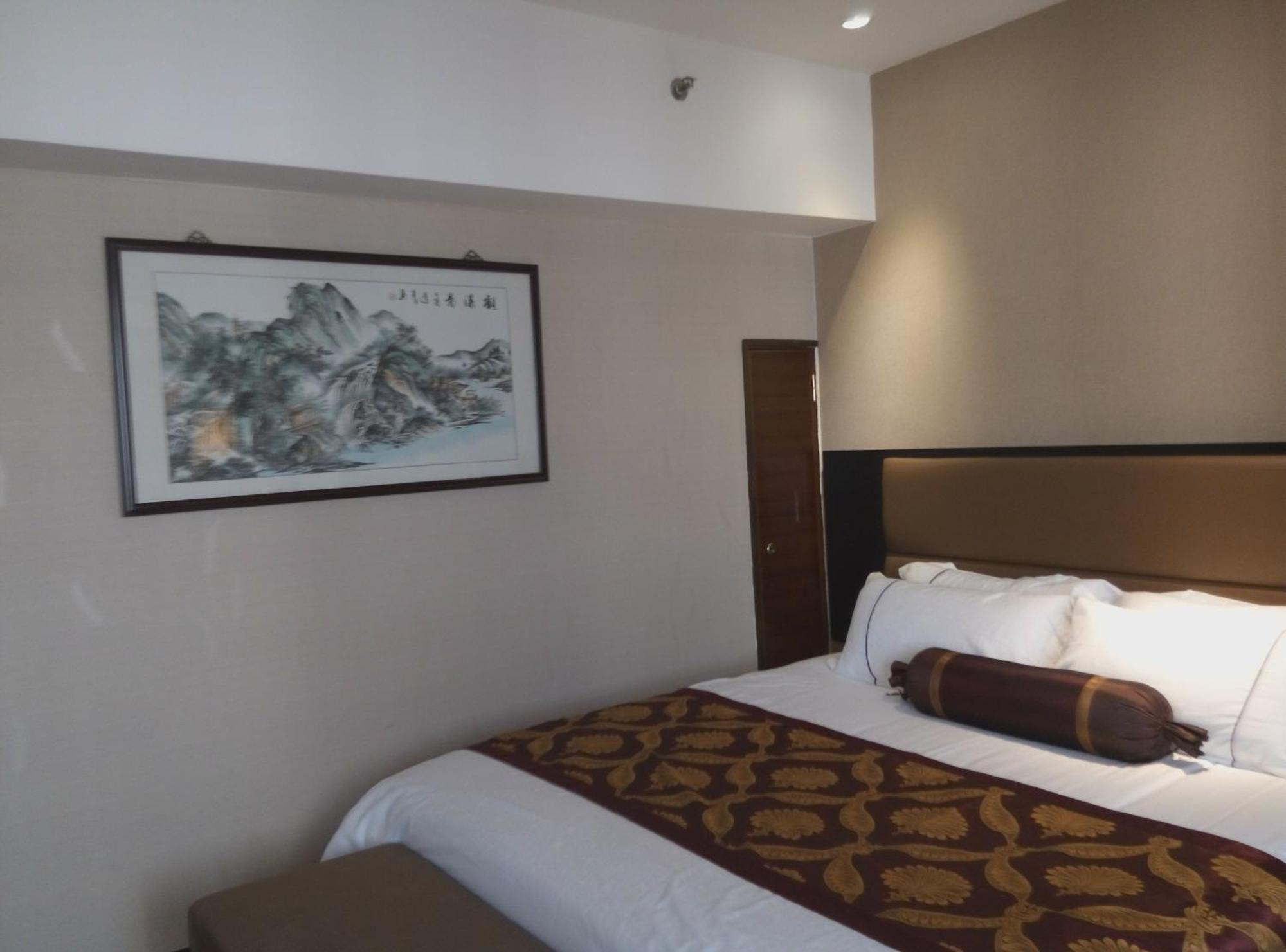 Skyline Plaza Hotel Guangzhou Exterior foto